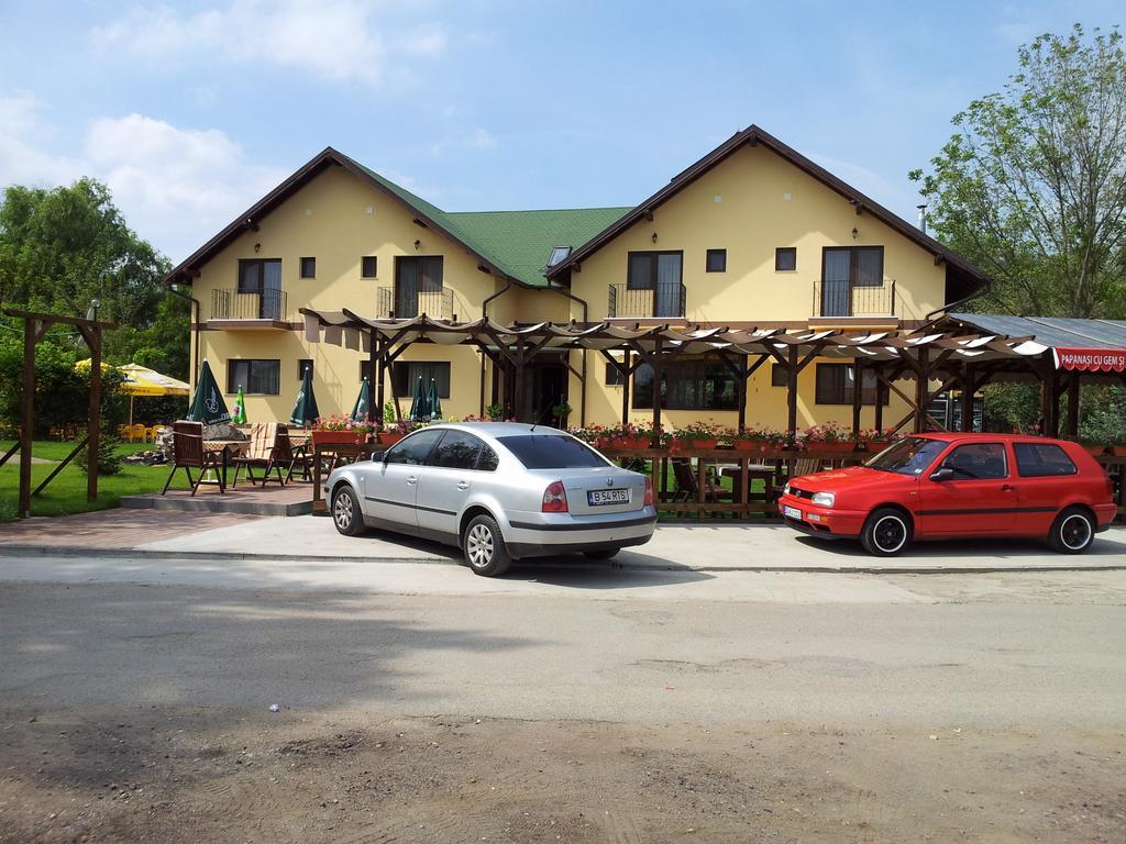 Pensiunea Lunca Arad Exterior foto