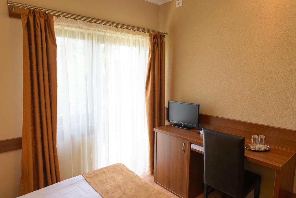 Pensiunea Lunca Arad Zimmer foto